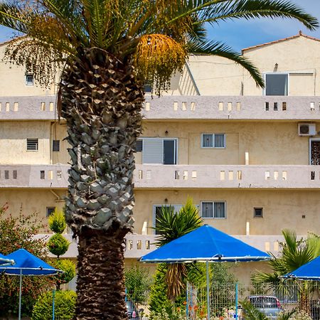 Australia Hotel Gazi Exterior foto